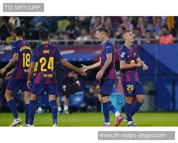 巴萨与皇马巅峰对决再度上演球迷期待经典之战的激烈较量